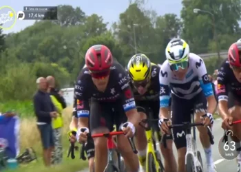 Philipsen Claims Tour de France Stage 1 and Yellow Jersey in Dominant Sprint
