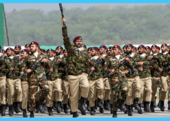 Pakistan marks 60th Defence and Martyrsâ Day with solemn ceremonies