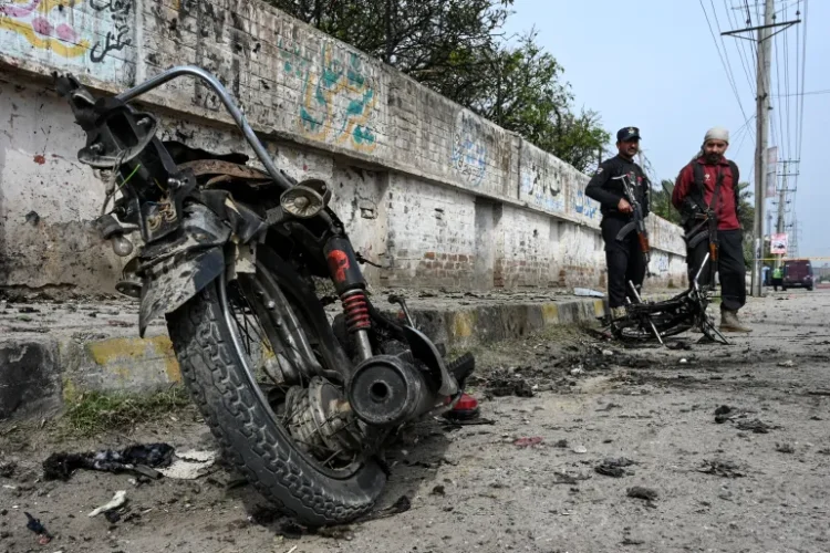 Nine Injured in Blast Targeting Police in Peshawar’s Bani Mara Area