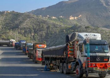 Torkham, Chaman Borders Remain Closed Amid Escalating Pak-Afghan Tensions