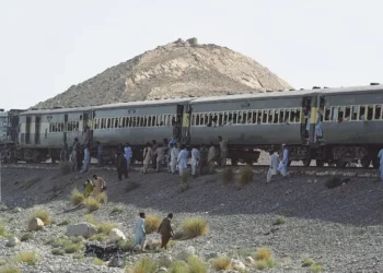 Jaffar Express Escapes Bomb Attack in Balochistan’s Nasirabad