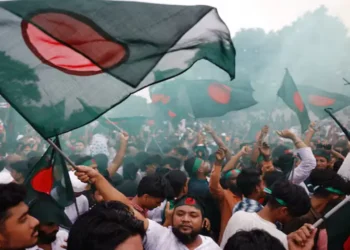 Multiple Crude Bomb Explosions in Dhaka Ahead of Hasina Verdict