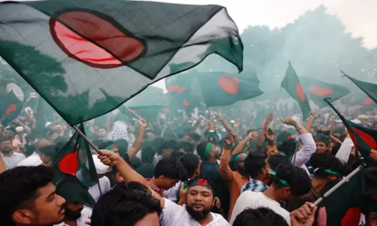 Multiple Crude Bomb Explosions in Dhaka Ahead of Hasina Verdict
