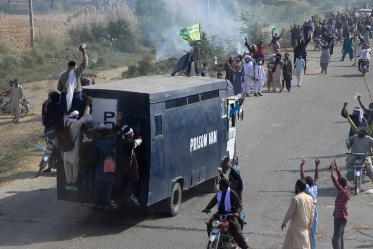 Punjab Sets Up 12 JITs to Investigate Cases Against Banned TLP