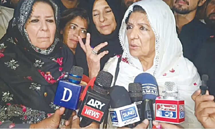 Aleema Khan Denied Meeting with Imran Again as PTI Supporters Stage Sit-In Outside Adiala Jail