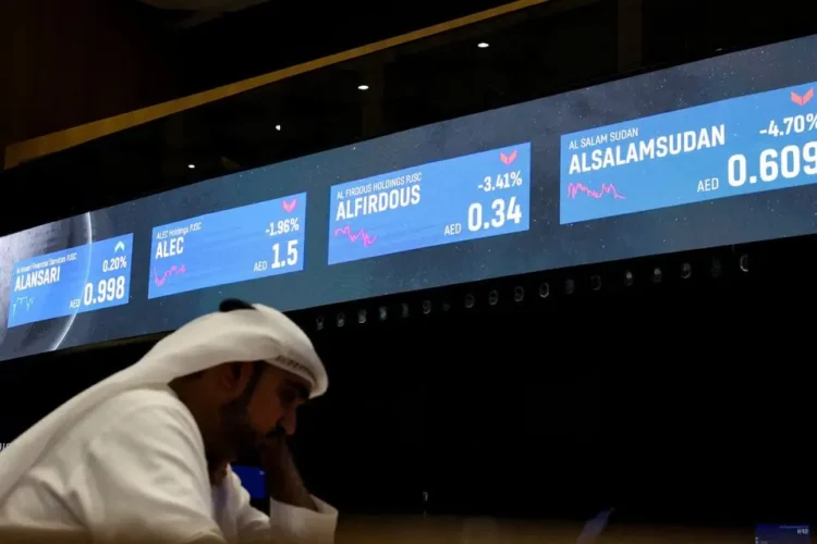 Gulf Stock Markets Slide as Saudi-UAE Tensions Weigh on Investor Sentiment