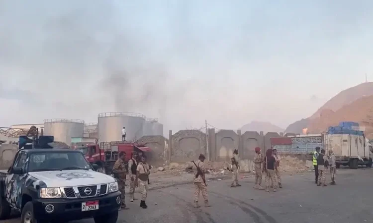 UAE Denies Supplying Arms to Yemeni Separatists as Saudi Arabia Warns of ‘Red Line’ Amid Escalating Gulf Tensions