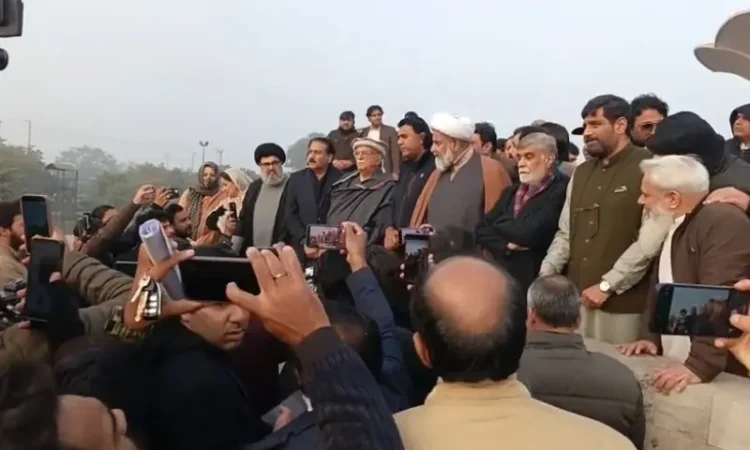 Authorities Block TTAP Delegation From Minar-i-Pakistan as Opposition Mobilisation Continues in Lahore