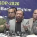 MQM-P’s Farooq Sattar Demands Resignations of Sindh CM, Karachi Mayor over Gul Plaza Fire