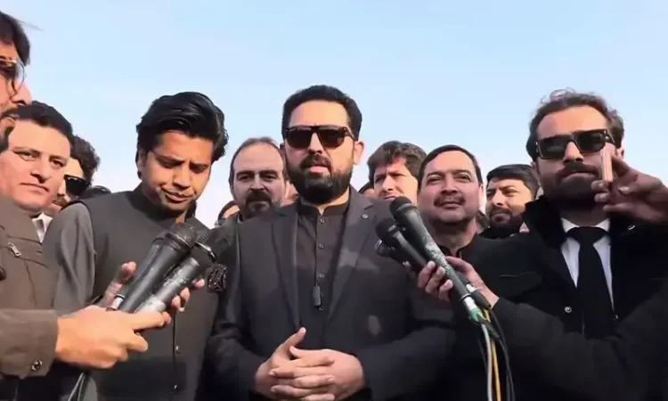 KP CM Sohail Afridi Says He Will Follow Imran Khan’s Directives, Focus on Governance and Street Movement