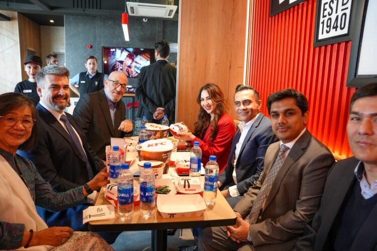 U.S. Chargé d’Affaires Natalie Baker Highlights U.S. Business Contributions to Economic Growth and Education in Khyber Pakhtunkhwa
