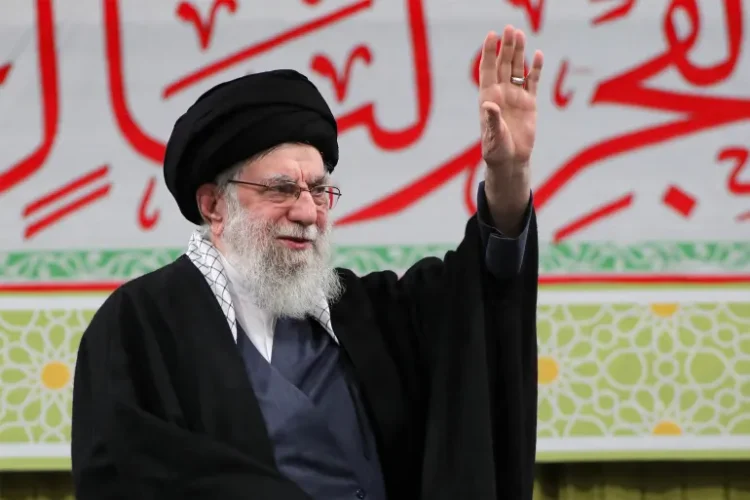 Khamenei warns US of “regional war” as tensions rise amid military buildup