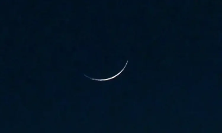 Ramazan Moon Sighted in Saudi Arabia, UAE and Afghanistan; Pakistan to Decide After Ruet-i-Hilal Meeting