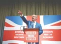 Nigel Farage Sparks Controversy with Call to Ban Mass Muslim Prayers at UK Historic Sites