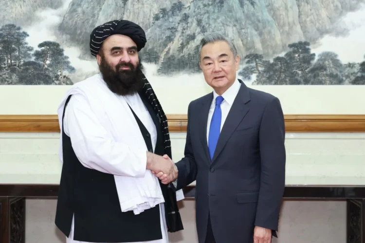 China Urges Pakistan and Afghanistan to Resolve Disputes Through Dialogue