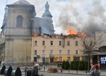 Russia Launches Massive Drone Assault on Ukraine, Signals New Offensive