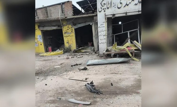 IED Blast in Lakki Marwat Injures Nine, Including Four Policemen