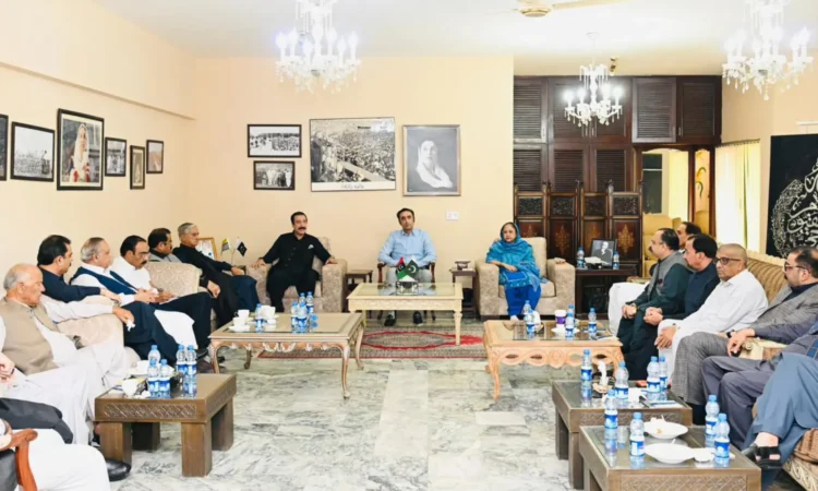 Bilawal Vows Dialogue on AJK Crisis as Tensions Escalate Over JAAC Ban and Refugee Seats Dispute