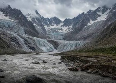 PMD, NDMA Issue GLOF and Landslide Alerts for Northern Pakistan Until Early July