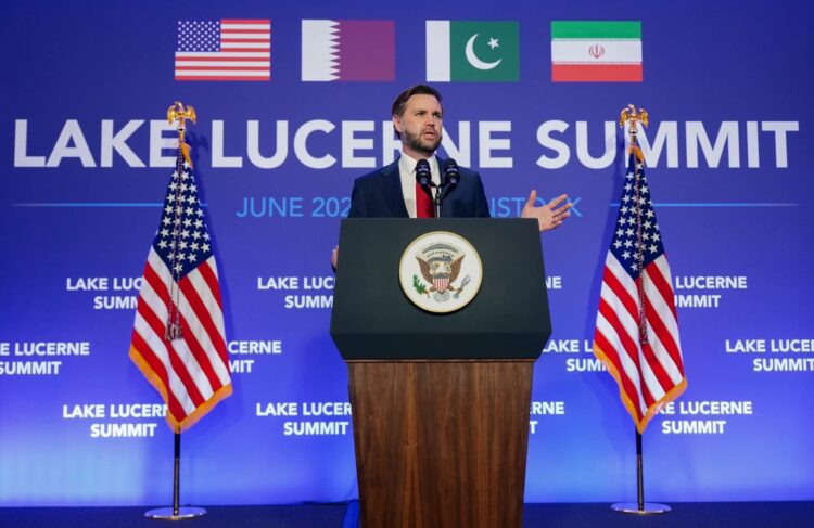 US Eases Iran Oil Sanctions as Peace Talks Advance; Oil Prices Fall Amid Optimism Over Final Deal