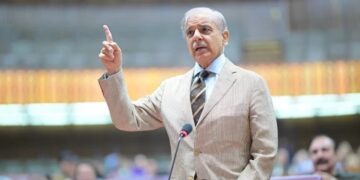 PM Shehbaz Calls for Charter of Democracy, Charter of Economy; Invites Opposition to Dialogue