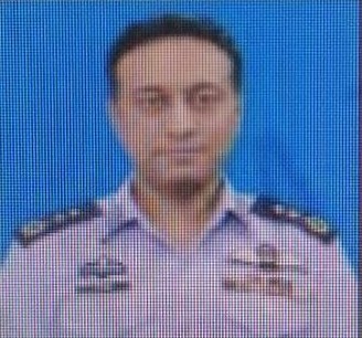 PAF Group Captain Asim Martyred While Rescuing Woman from Alleged Abduction Attempt