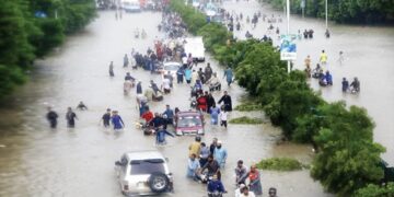 PMD Forecasts Widespread Rain, Thunderstorms Across Pakistan; Urban Flooding Alert Issued for Major Cities
