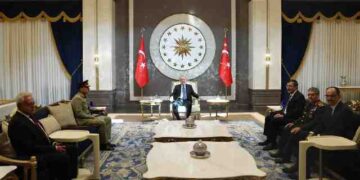 President Erdoğan Meets Field Marshal Asim Munir, Reaffirms Pakistan-Türkiye Strategic Partnership