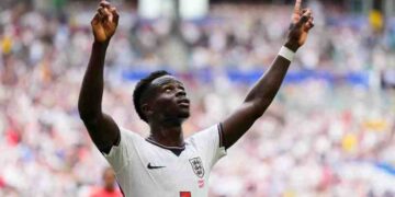 Saka Hat-Trick Powers England Past France in 10-Goal World Cup Thriller