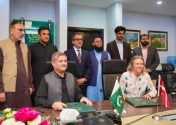 Pakistan, Denmark Sign MoU to Strengthen Energy Cooperation and Green Transition