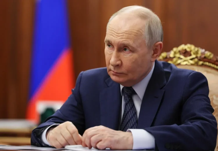 Putin Orders Three-Day Pause in Strikes on Kiev Ahead of US Talks