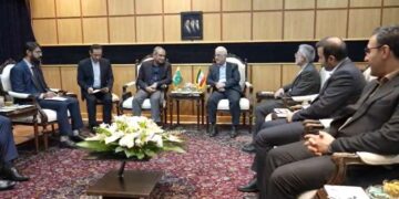 Iran Thanks Pakistan for Regional Peace Efforts as Naqvi Meets Momeni in Tehran