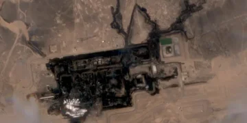 Saudi Arabia Accuses Iran of Encouraging Houthi Attacks; Houthi Missile Strike on Aden Palace Kills Four, Wounds 10